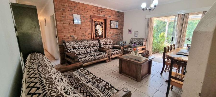 3 Bedroom Property for Sale in Langenhovenpark Free State